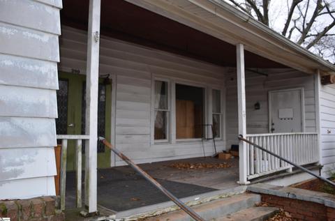 200 S 5th St, Easley, SC 29640 photo 3
