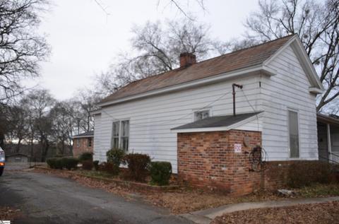 200 S 5th St, Easley, SC 29640 photo 2