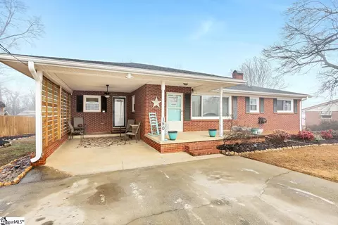 150 Summit Dr, Easley, SC 29640 photo 6