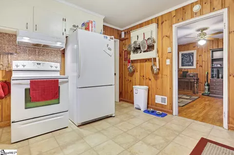 150 Summit Dr, Easley, SC 29640 photo 13
