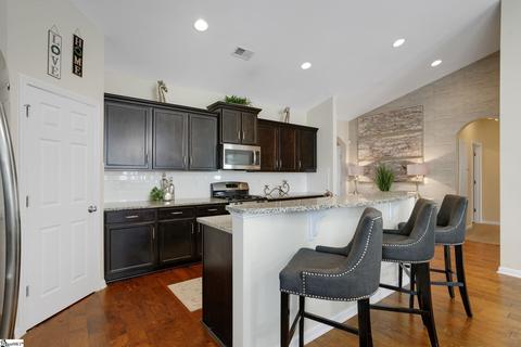 208 E Pyrenees Dr, Lyman, SC 29365 photo 11