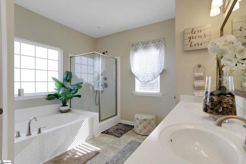 208 E Pyrenees Dr, Lyman, SC 29365 photo 28