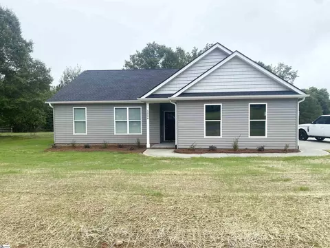 2006 Friendship Church Rd, Gray Court, SC 29645
