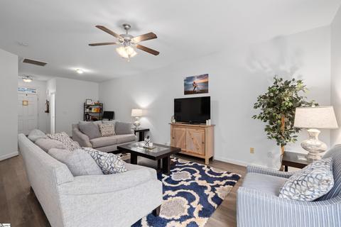 215 Marshland Ln, Greer, SC 29650 photo 10