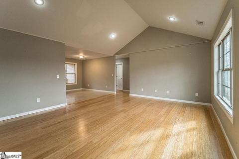 10 Spruce St, Startex, SC 29377 photo 4
