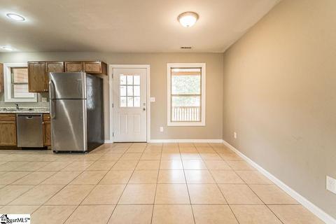 10 Spruce St, Startex, SC 29377 photo 16