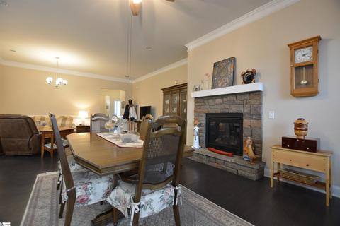 429 Meadowpark Ln, Duncan, SC 29334 photo 9