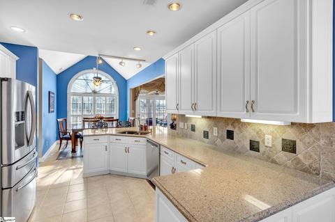 508 E Tara Ln, Duncan, SC 29334 photo 11