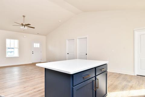 9 5th St, Greer, SC 29651 photo 17