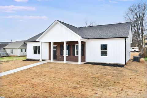 9 5th St, Greer, SC 29651 photo 4
