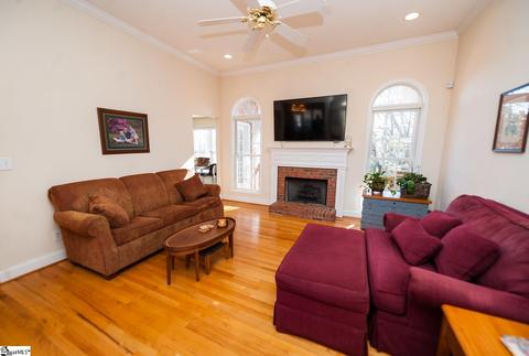 227 Saddlebrook Dr, Moore, SC 29369 photo 4