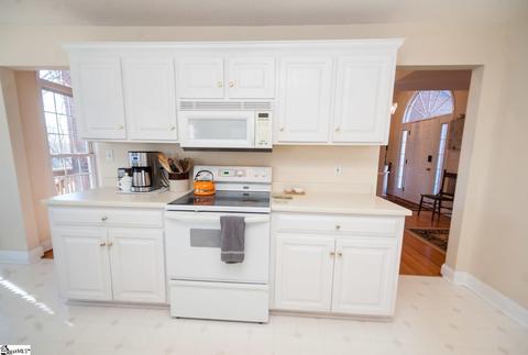 227 Saddlebrook Dr, Moore, SC 29369 photo 8