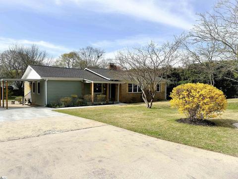 4 Wiuka Ave, Greenville, SC 29607