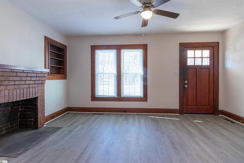 607 E Montgomery St, Gaffney, SC 29340 photo 3