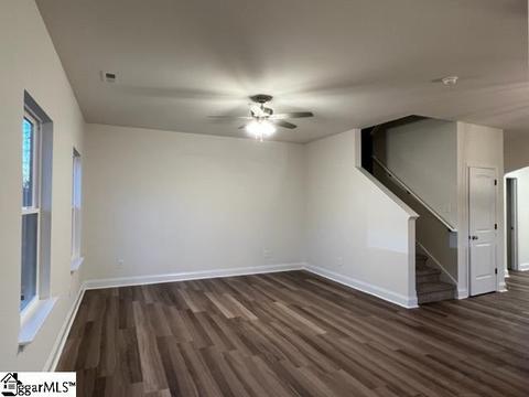 100 Jones Ave, Easley, SC 29640 photo 2