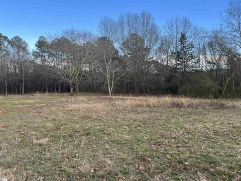 328 Bagwell Rd, Greenville, SC 29615