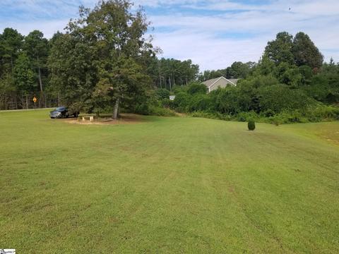 244 Ridgeland Dr, Six Mile, SC 29682