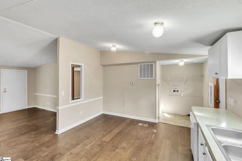 6 Preakness Ct, Greer, SC 29651 photo 10