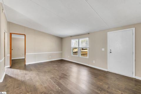 6 Preakness Ct, Greer, SC 29651 photo 6