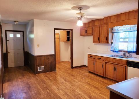 202 Ray Hill Rd, Moore, SC 29369 photo 6