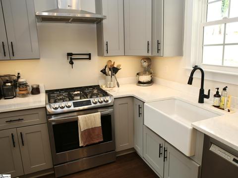 110 Saturn Ct, Easley, SC 29642 photo 8