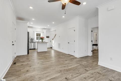 115 Clarence Cir, Moore, SC 29369 photo 3