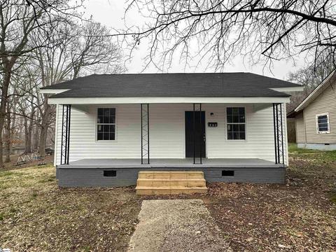 320 Beauregard St, Clinton, SC 29325