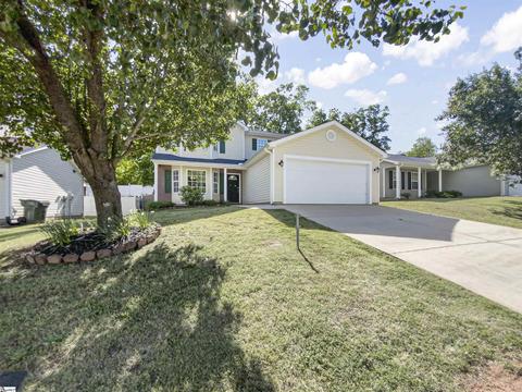 7 Falcon Ridge Way, Greer, SC 29650