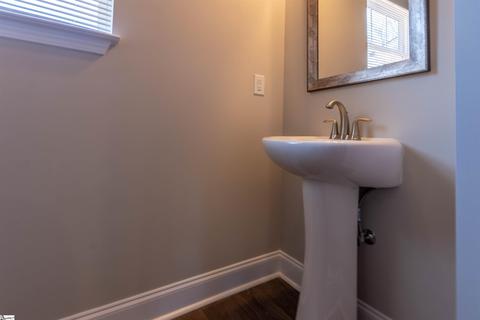 120 Davis St, Easley, SC 29640 photo 5