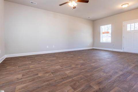 120 Davis St, Easley, SC 29640 photo 2
