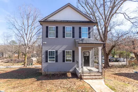 112 Davis St, Easley, SC 29640