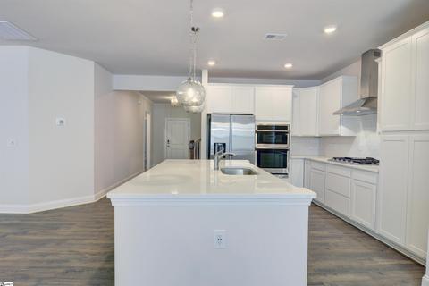 525 Clairbrook Ct, Greer, SC 29651 photo 8