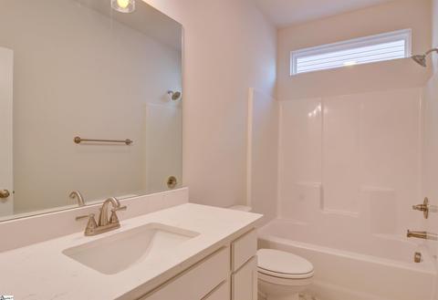 525 Clairbrook Ct, Greer, SC 29651 photo 11