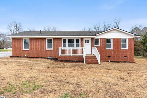 2 Gray Dr, Williamston, SC 29697 photo 1