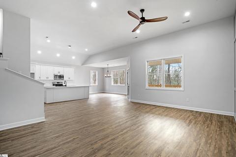 102 George Williams Dr, Easley, SC 29640 photo 5