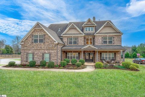 2 Chestnut Springs Ct, Greer, SC 29651