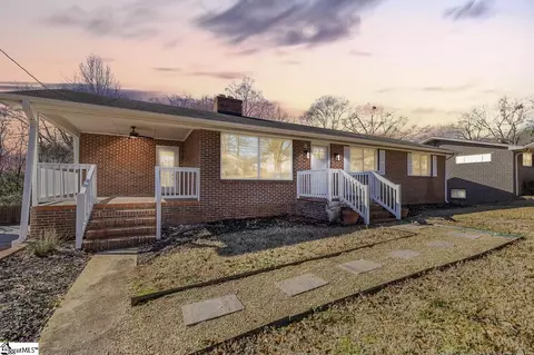 128 Keith Dr, Greenville, SC 29607