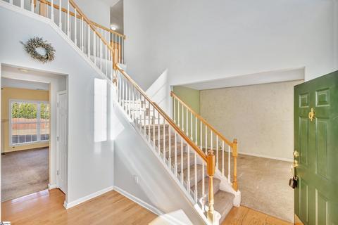 21 Collier Ln, Greer, SC 29650 photo 2