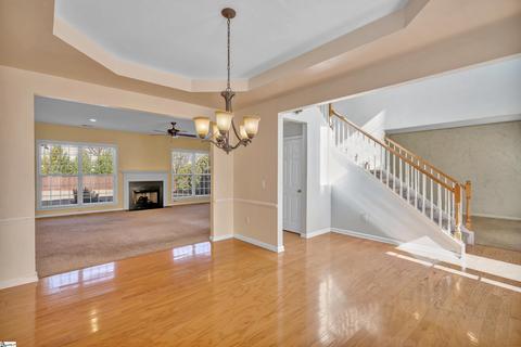 21 Collier Ln, Greer, SC 29650 photo 3