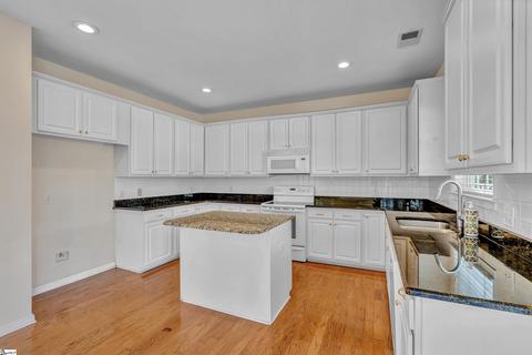 21 Collier Ln, Greer, SC 29650 photo 6