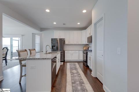 401 Glendon St, Greer, SC 29651 photo 8