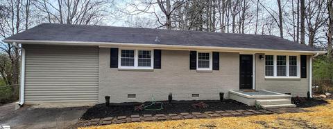 8 Lynch Dr, Greenville, SC 29605