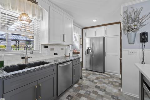 903 Taylor Rd, Greer, SC 29651 photo 9