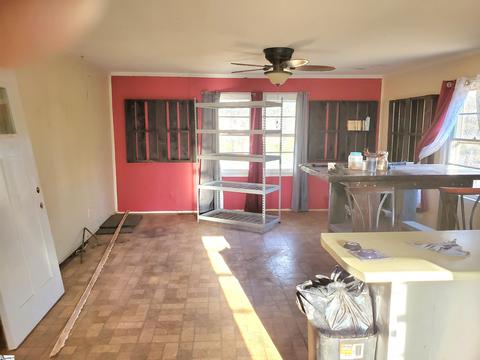 617 Looperville Rd, Piedmont, SC 29673 photo 2