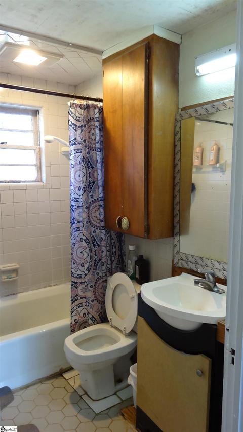 800 Liberty Dr, Easley, SC 29640 photo 22