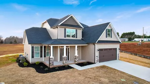 404 Brett Arthur Ct, Greer, SC 29651