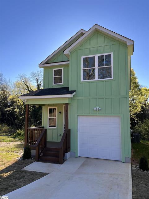 217 Averill St, Greenville, SC 29601