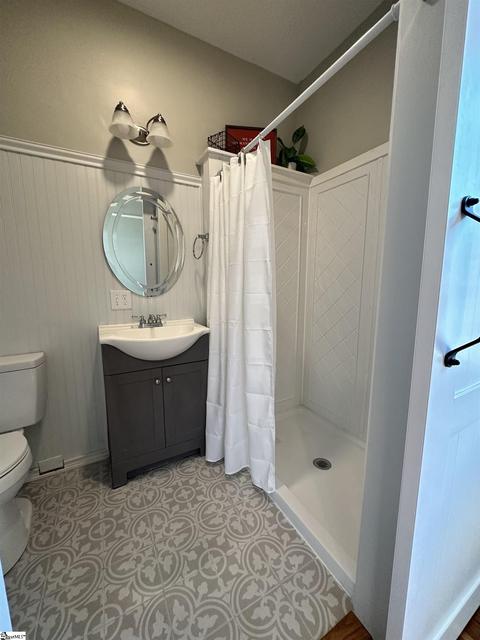 8 Crescent St, Lyman, SC 29365 photo 5