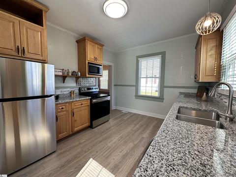 8 Crescent St, Lyman, SC 29365 photo 18