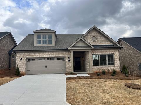 229 Courtyard Ct, Greer, SC 29650